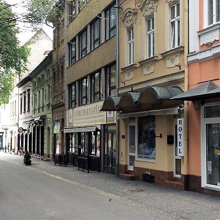 Kucko Panzio Gyor Daire Dış mekan fotoğraf