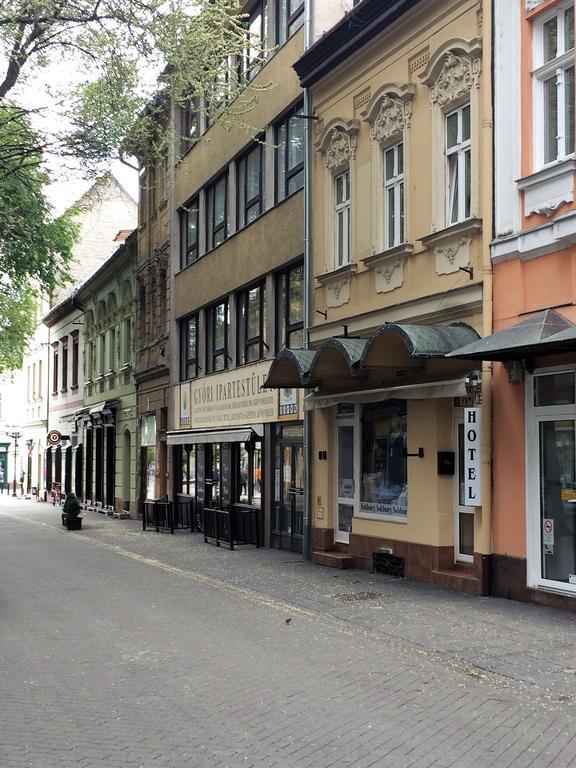 Kucko Panzio Gyor Daire Dış mekan fotoğraf
